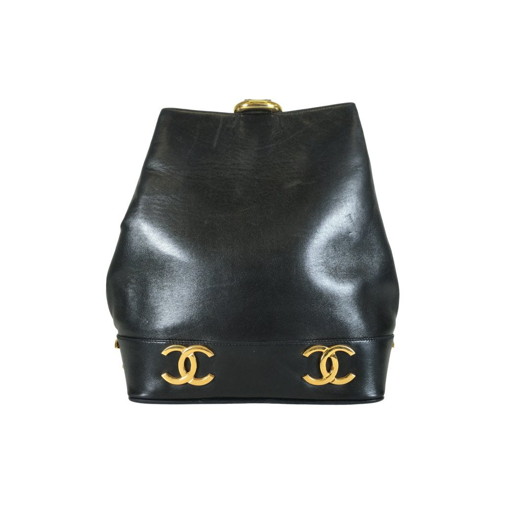 CHANEL VINTAGE BUCKET BAG