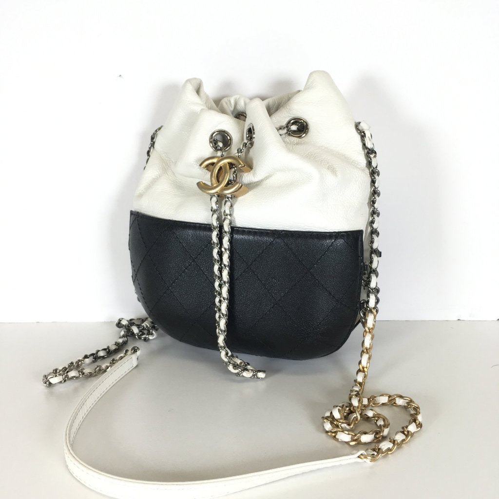 Chanel Bucket Bag L-27Z4Z8