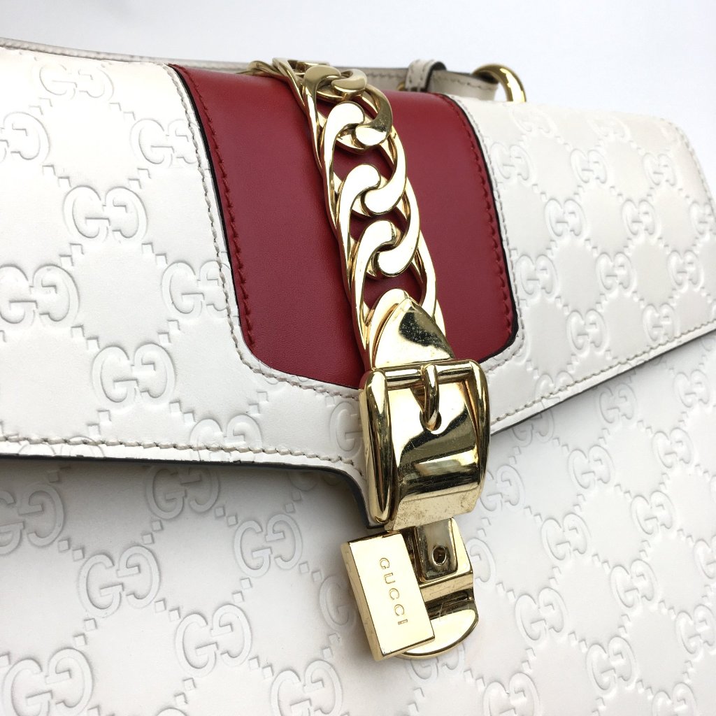 Gucci Sylvie Top Handle L-ISRIN1