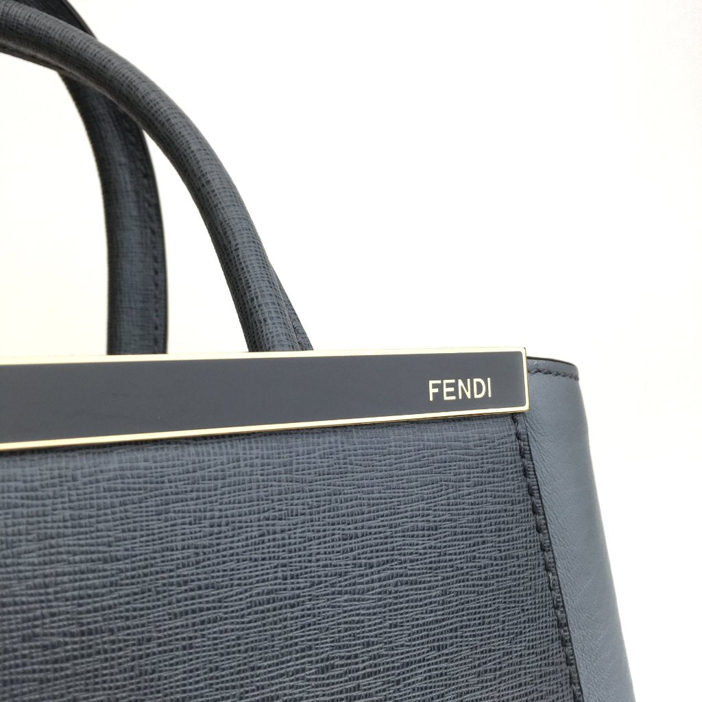 Fendi 2Jours Tote L-C28NEE