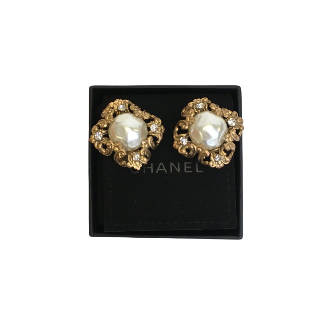 Chanel Clip On Pearl Earrings