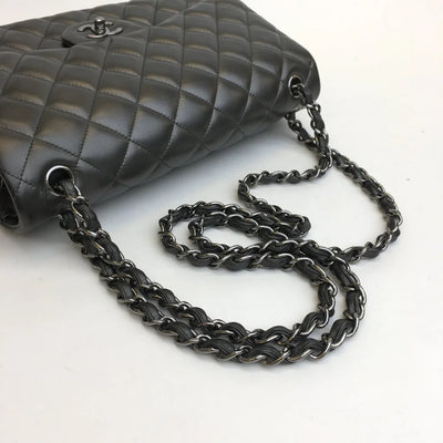 Chanel Classic Jumbo Flap