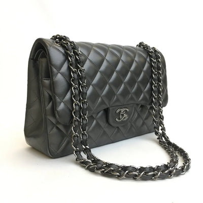 Chanel Classic Jumbo Flap