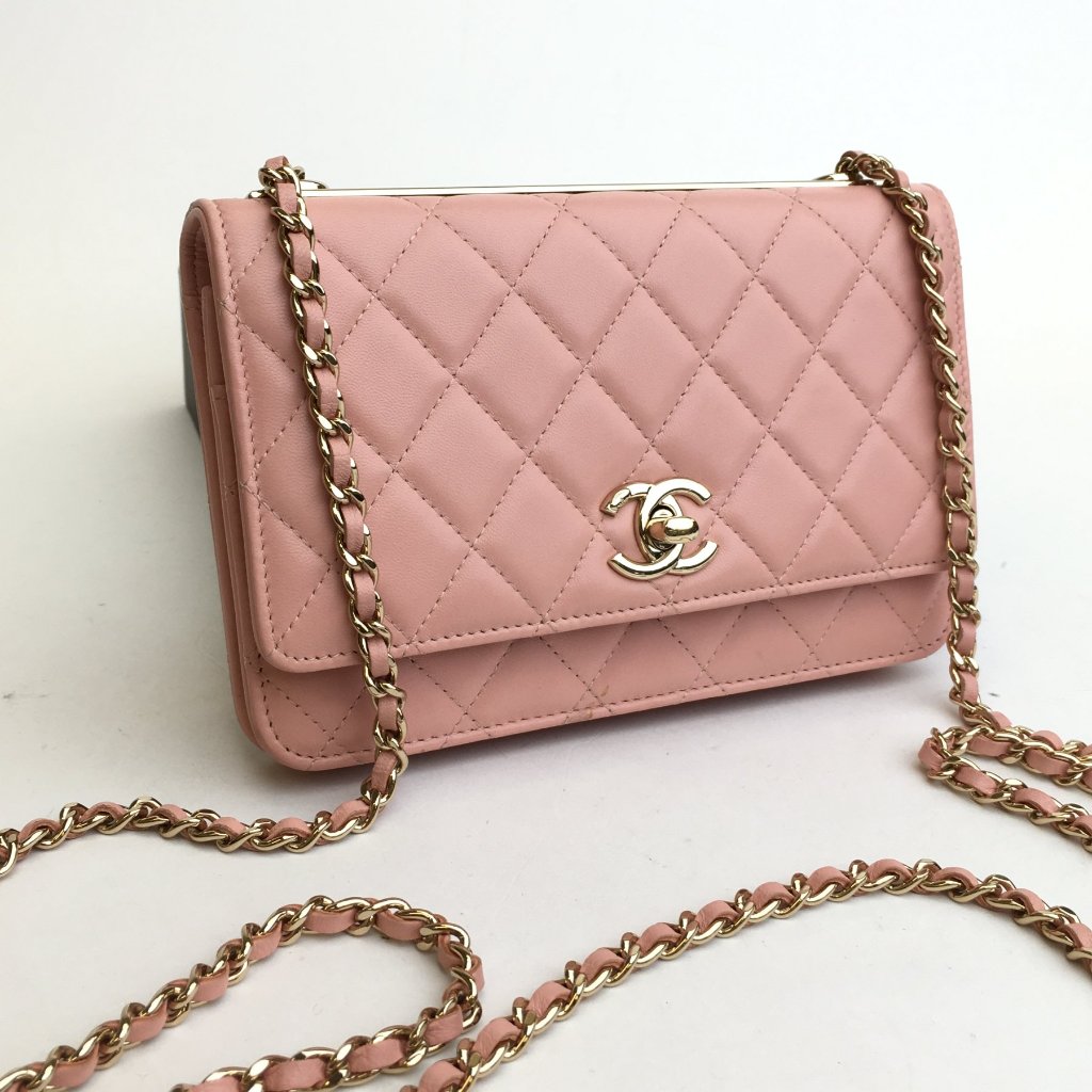 Chanel Trendy CC Wallet on Chain