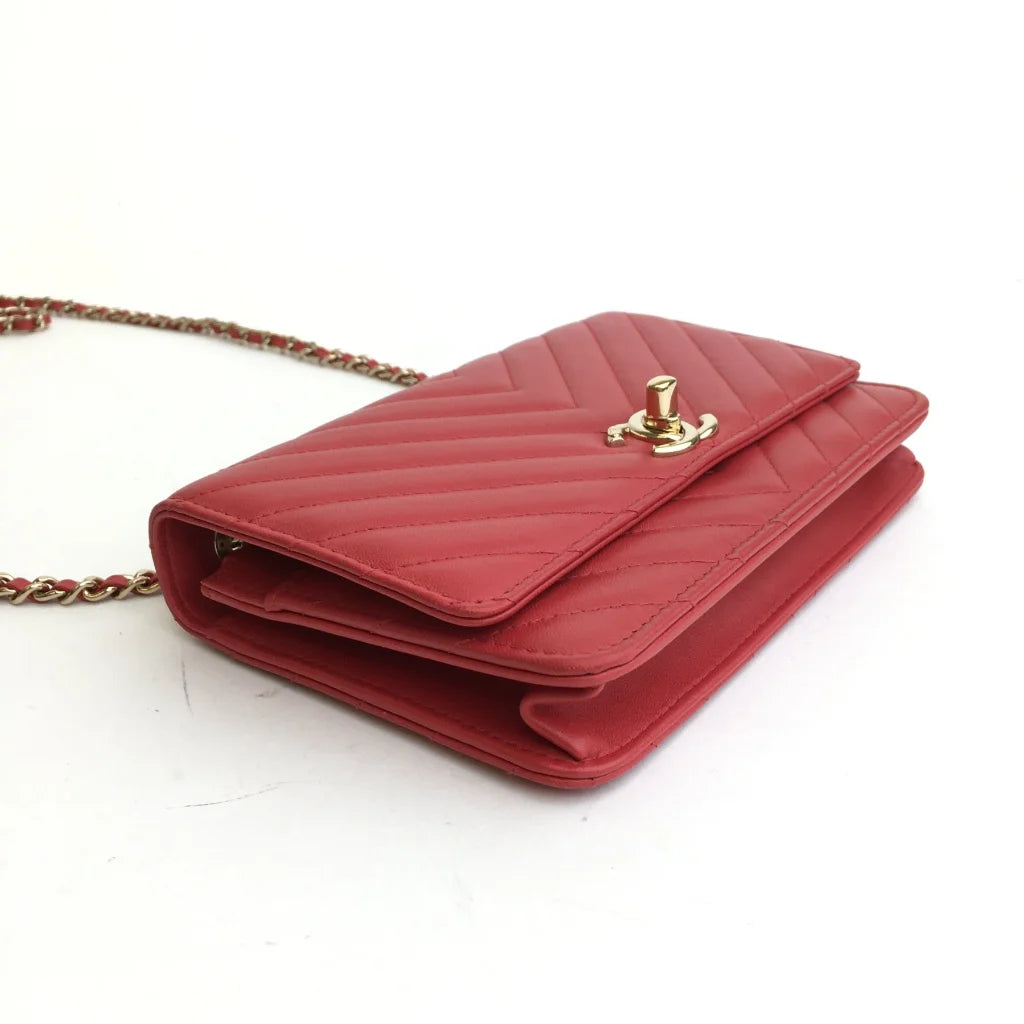 Chanel Trendy Wallet On Chain