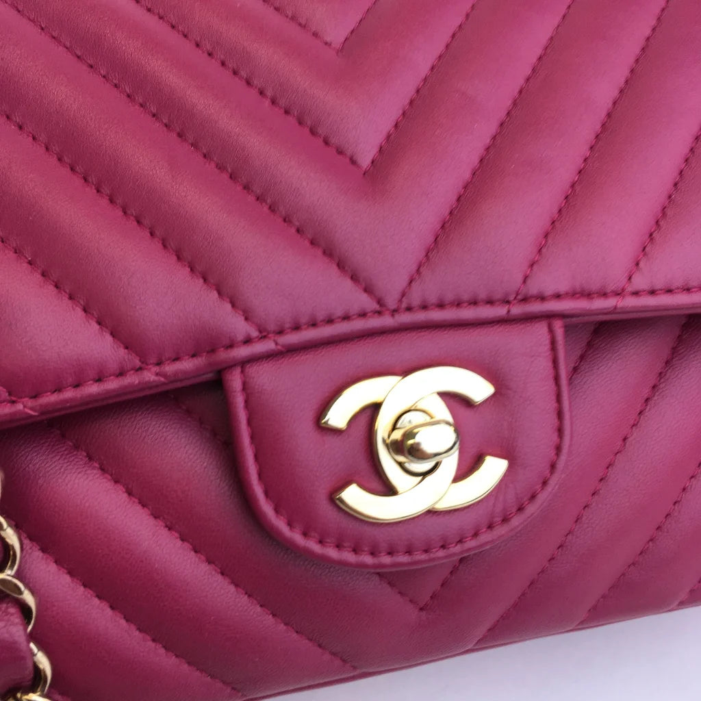 Chanel Chevron Flap Medium Pink Calfskin LGHW