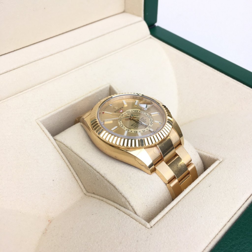 Rolex Sky-Dweller Champagne 42