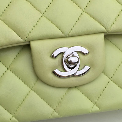 Chanel Classic Flap Medium Green Lambskin SHW