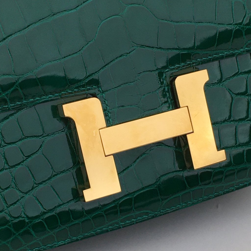 Hermes Constance 18