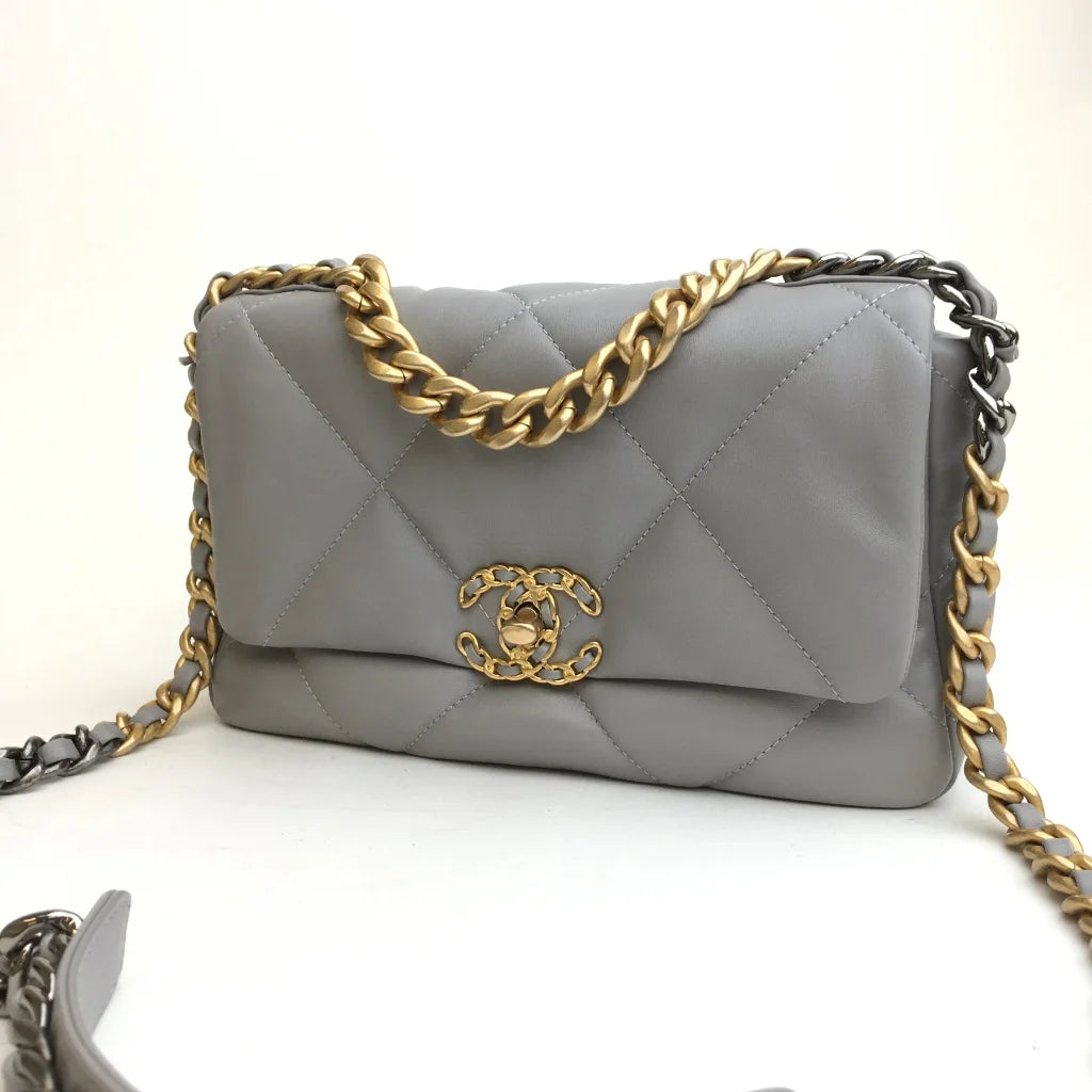 Chanel 19 Flap Small 21B Grey Lambskin