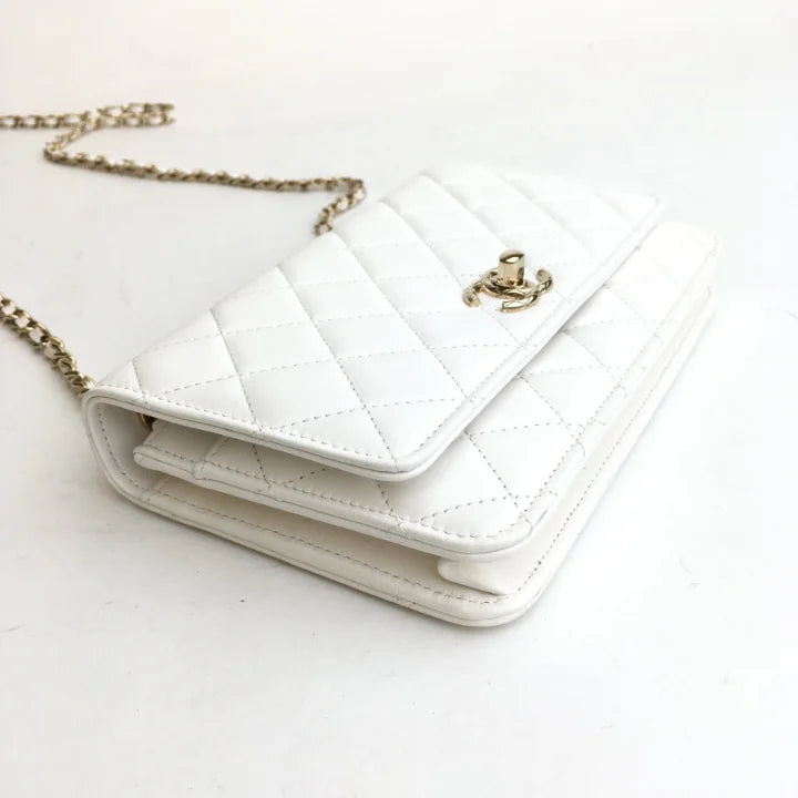 Chanel Trendy Wallet On Chain (WOC) White Lambskin LGHW