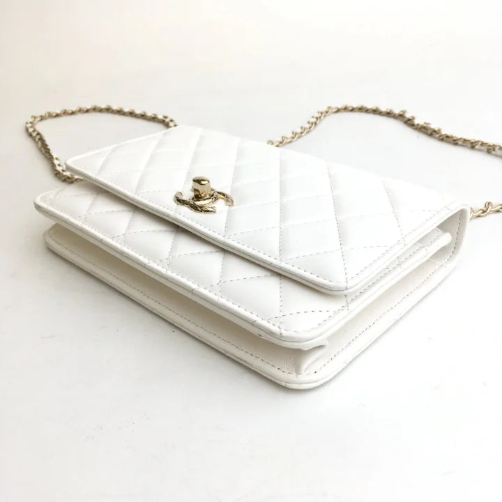 Chanel Trendy Wallet On Chain (WOC) White Lambskin LGHW