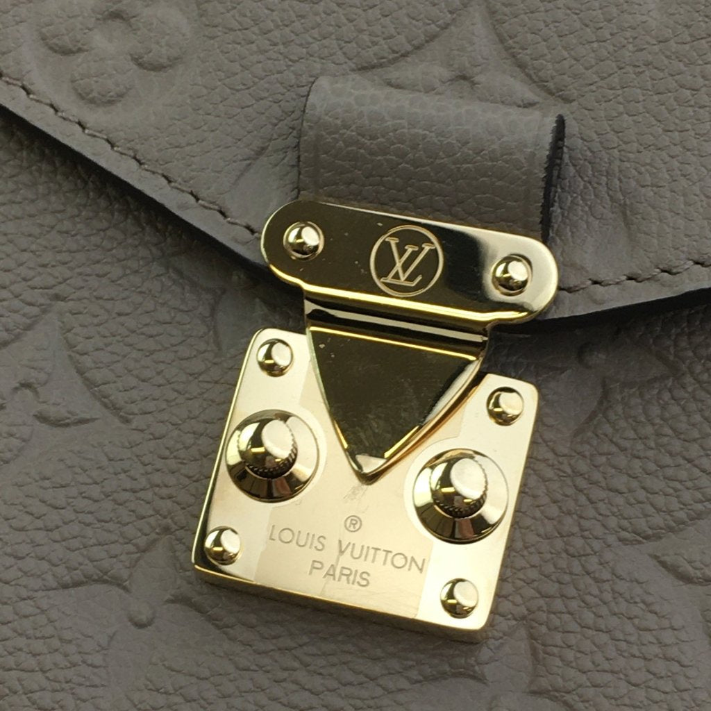 Louis Vuitton Pochette Metis