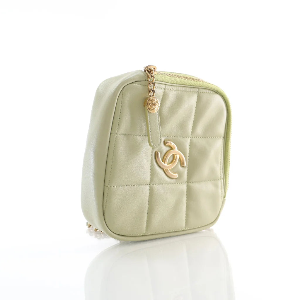 Chanel 20A Seasonal Diamond Crossbody Green Lambskin