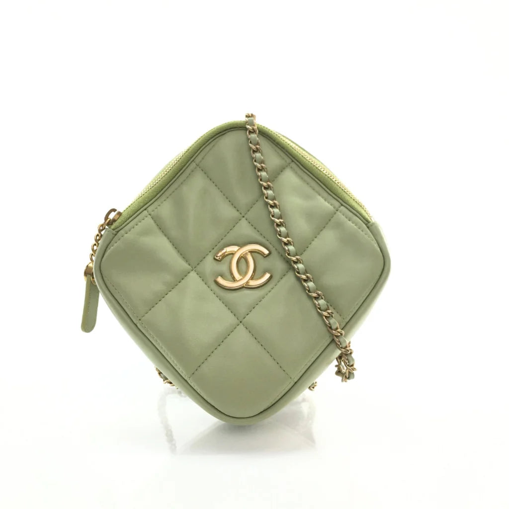 Chanel 20A Seasonal Diamond Crossbody Green Lambskin