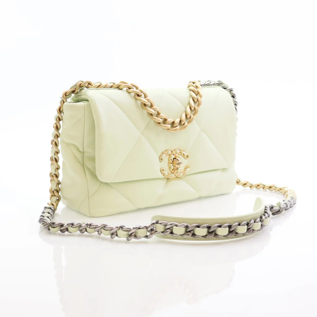 Chanel 19 Flap Small 22C Vert Clair Lambskin