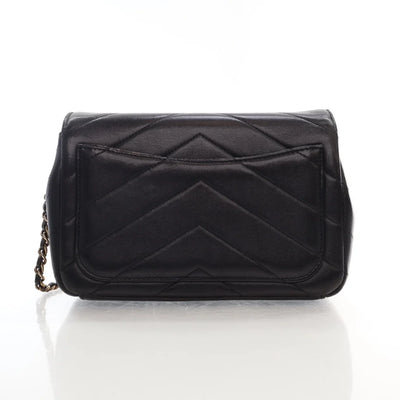 Chanel Chevron Crossbody Flap Black Calfskin