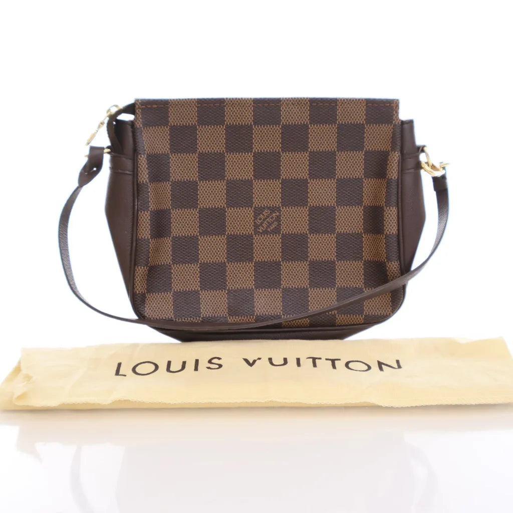 Louis Vuitton Trousse Pochette