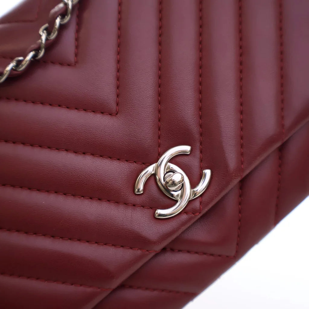 Chanel Chevron Seasonal Flap Red Calfskin