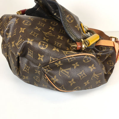 Louis Vuitton Madonna Karahari