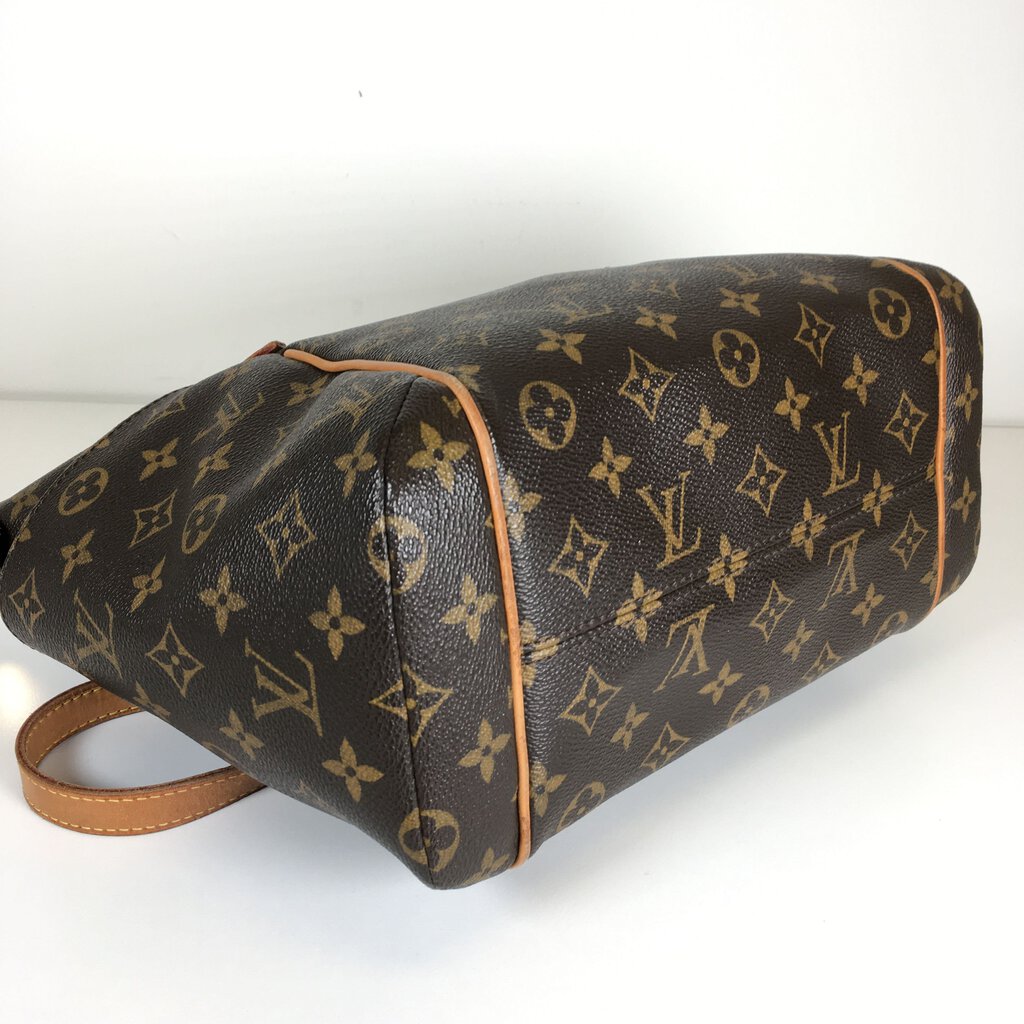 Louis Vuitton Totally