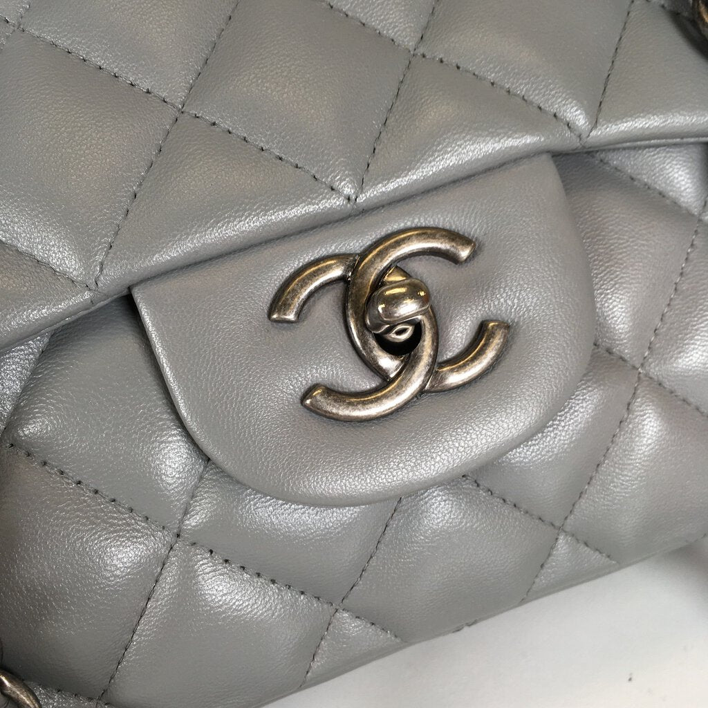 Chanel Classic Flap