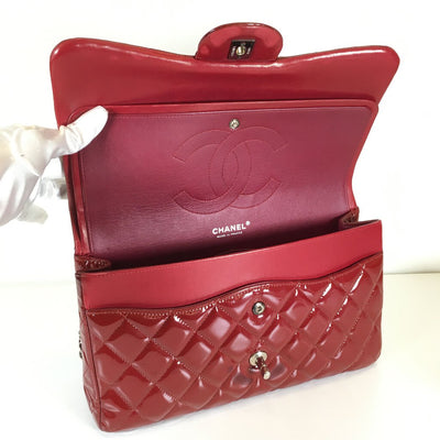 Chanel Classic Jumbo Flap