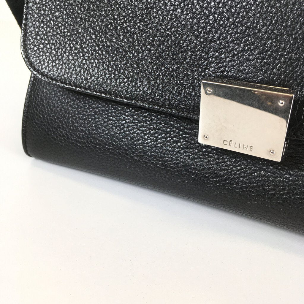 Celine Trapeze