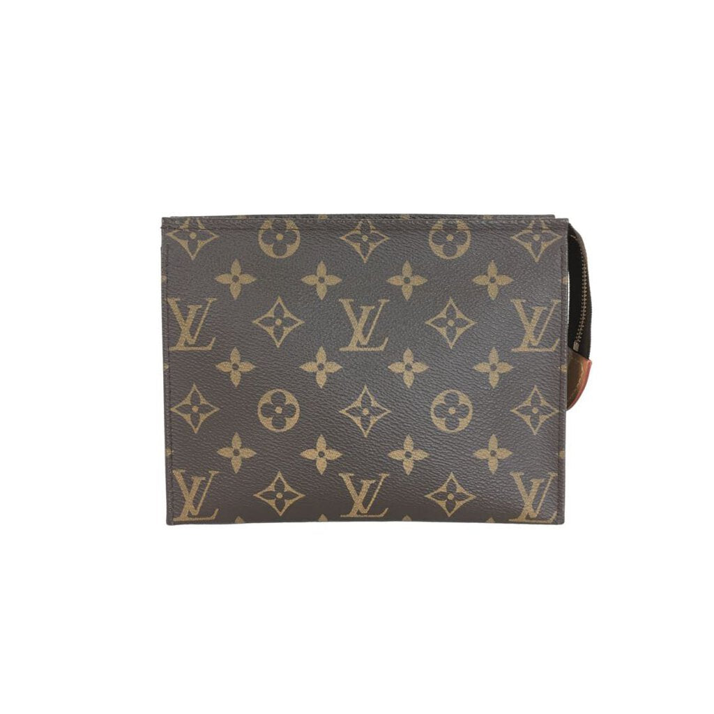 Louis Vuitton Toiletry 19