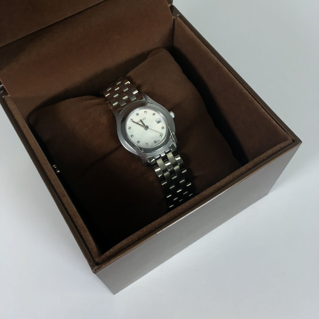 Gucci Diamond 5500L Watch