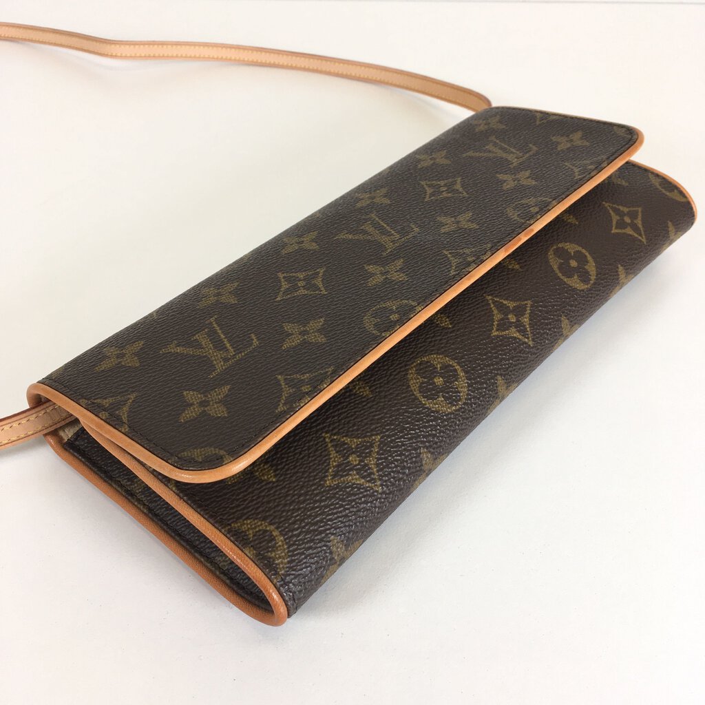 Louis Vuitton Twin Pochette