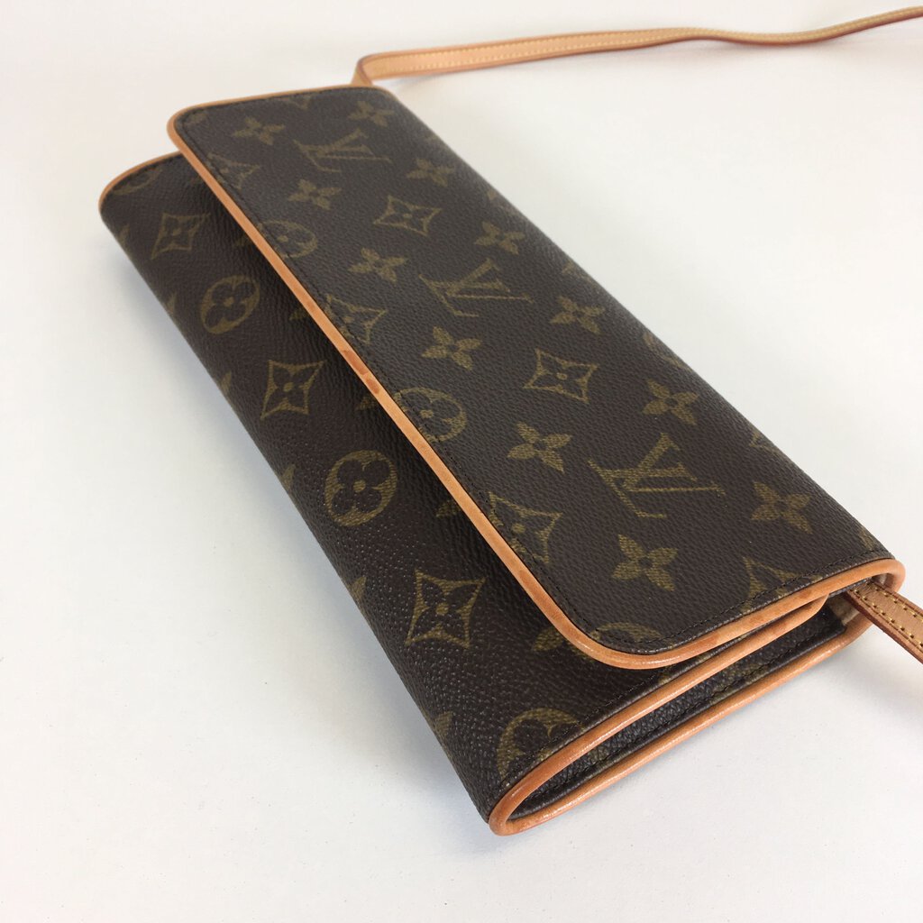 Louis Vuitton Twin Pochette