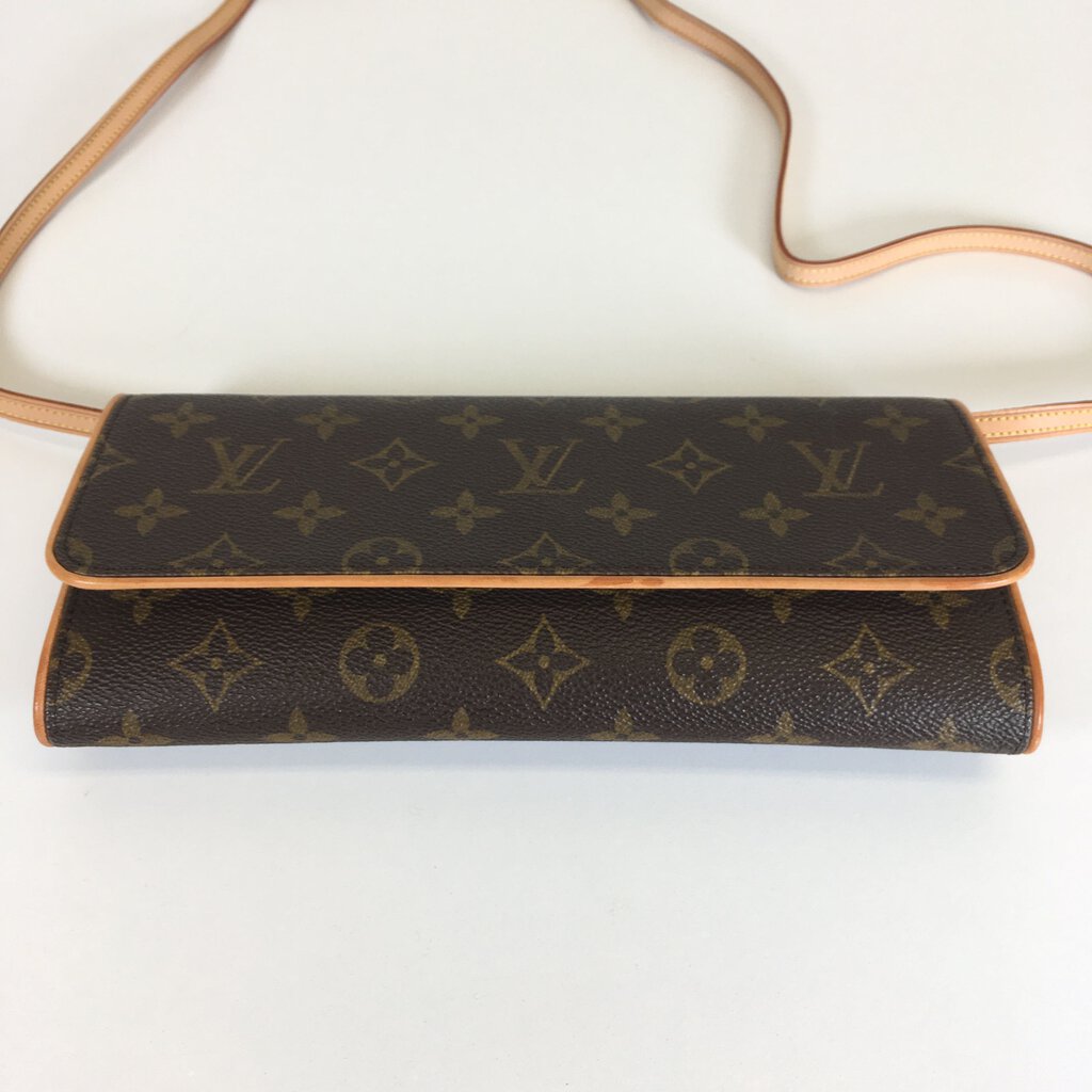 Louis Vuitton Twin Pochette