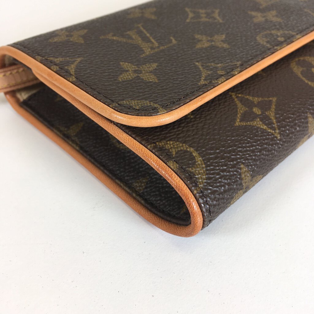 Louis Vuitton Twin Pochette