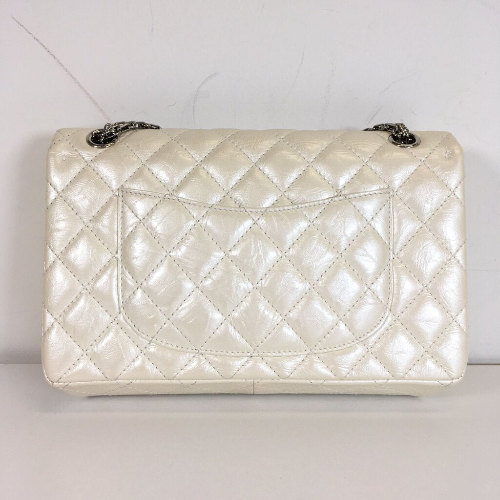 Chanel Reissue 226