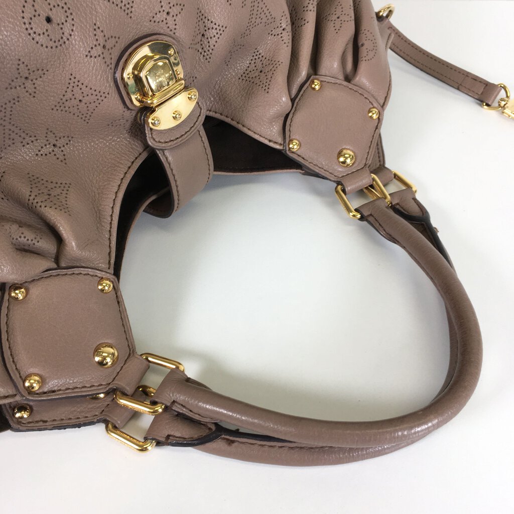 Louis Vuitton Mahina Hobo