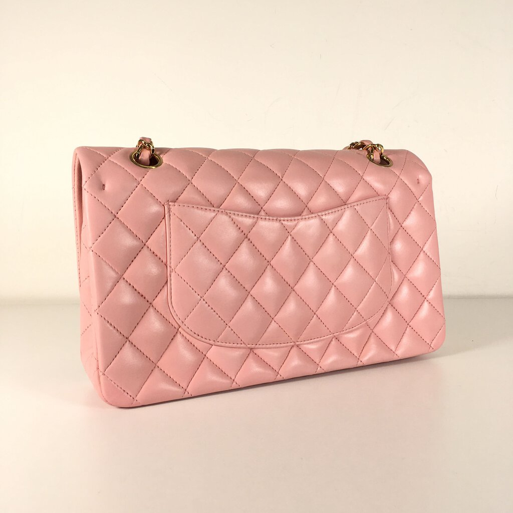 Chanel Classic Vintage ML Flap