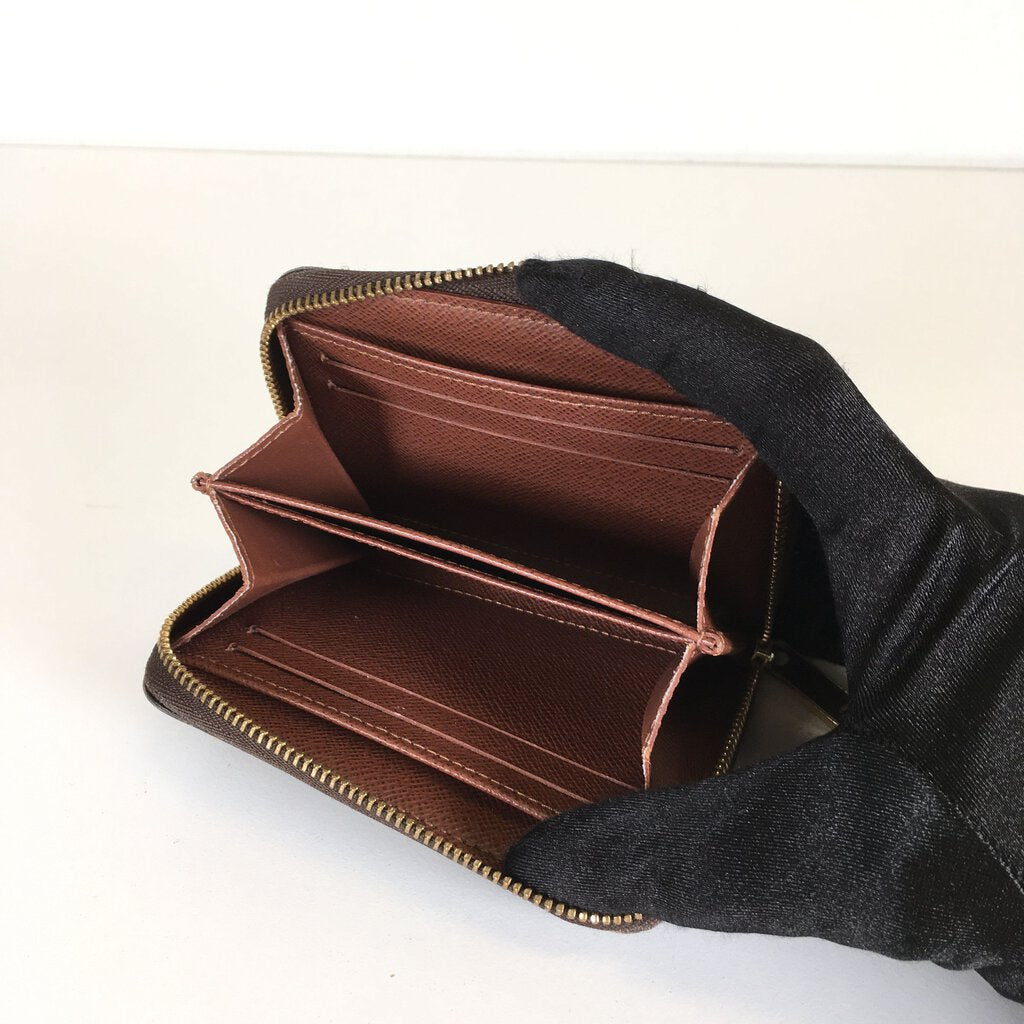 Louis Vuitton Zippy Coin Purse