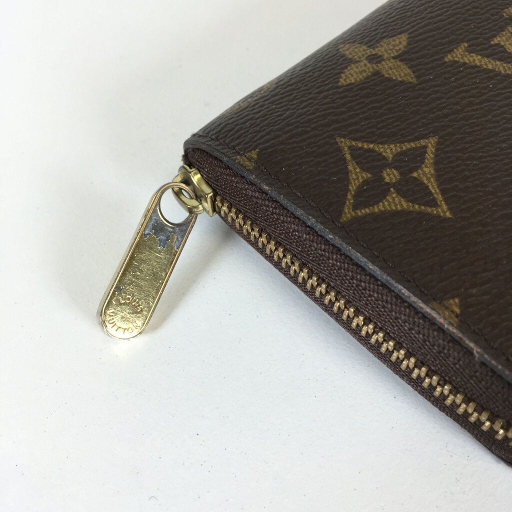 Louis Vuitton Zippy Coin Purse