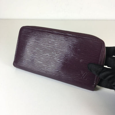 Louis Vuitton Zippy Wallet