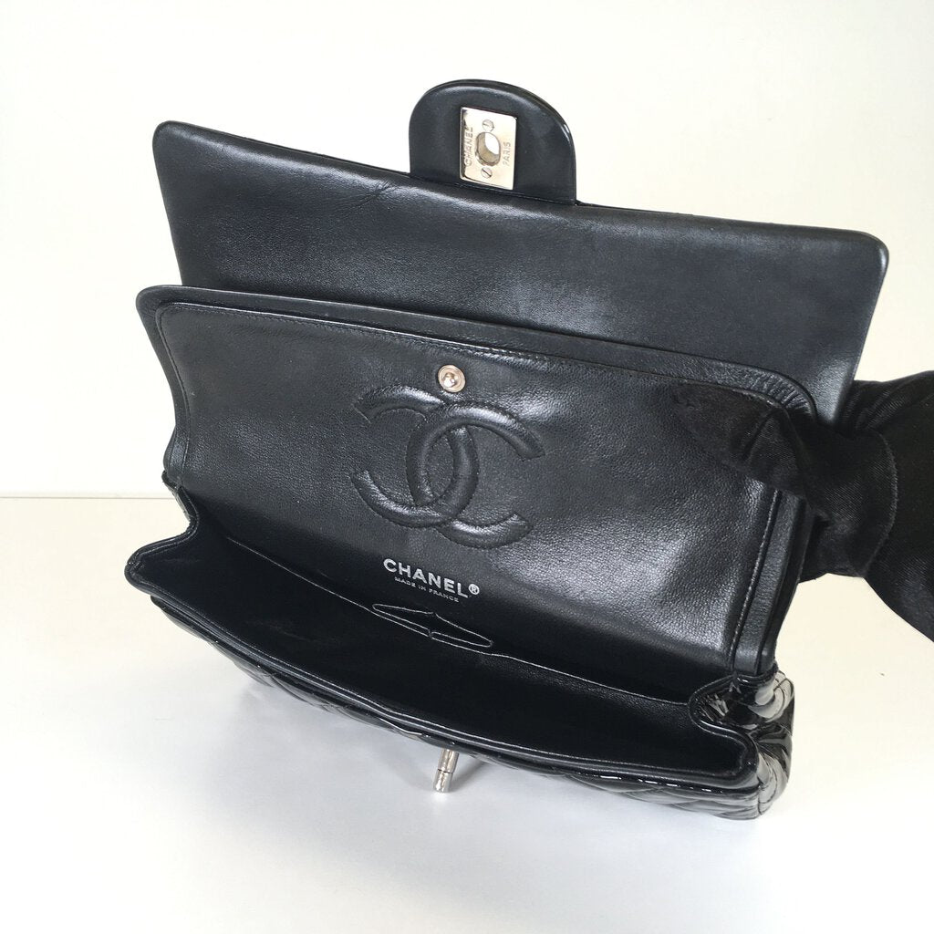 Chanel Classic ML Flap