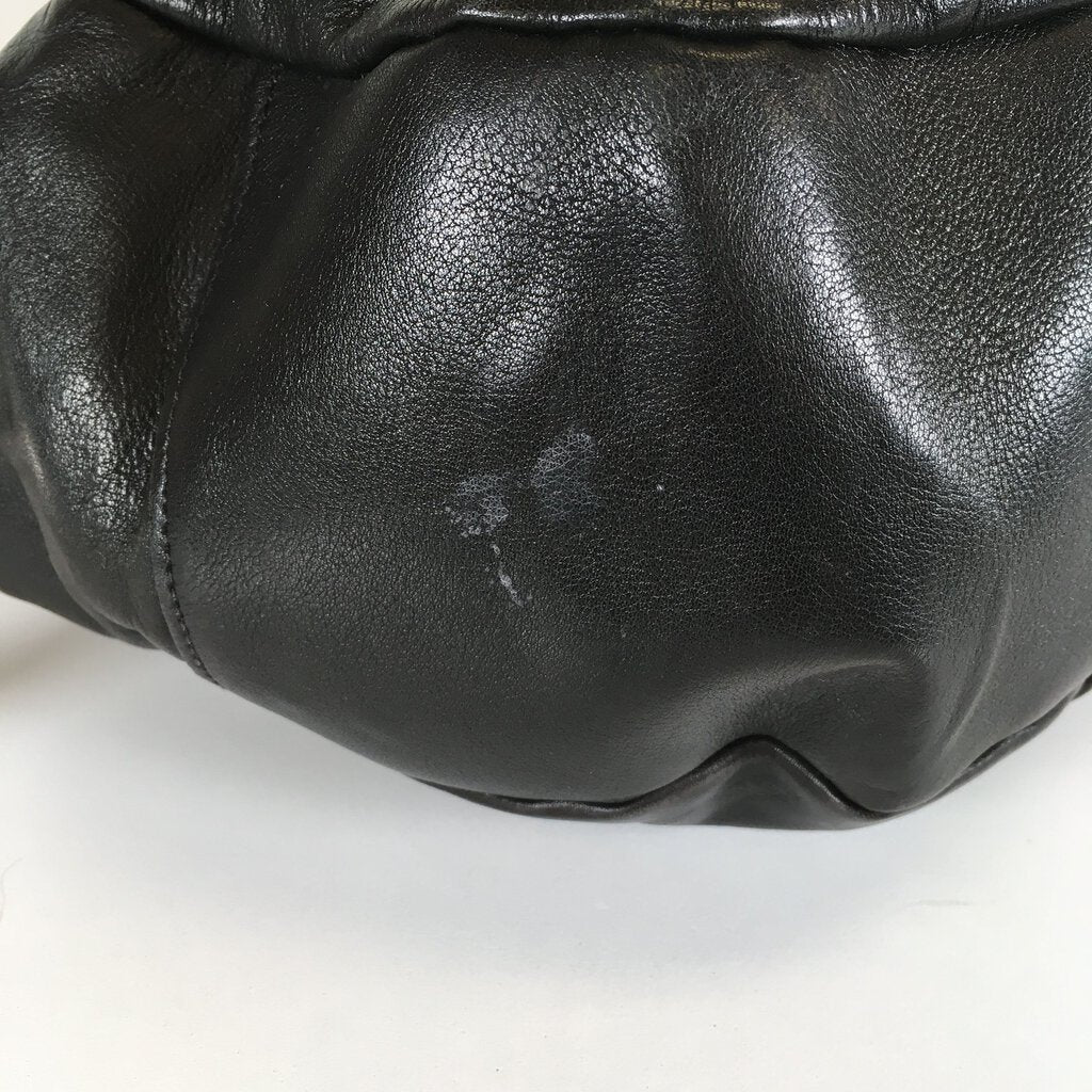 Prada Vitello Daino Bag