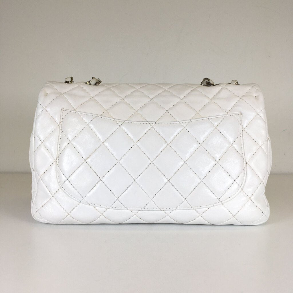 Chanel Jumbo Single Flap