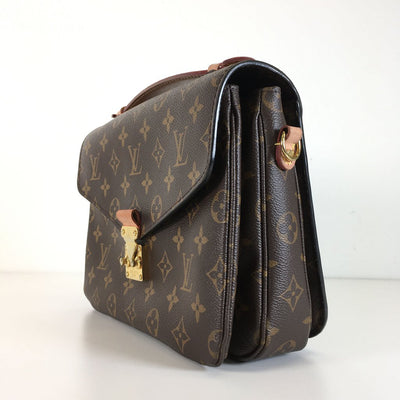 Louis Vuitton Pochette Metis