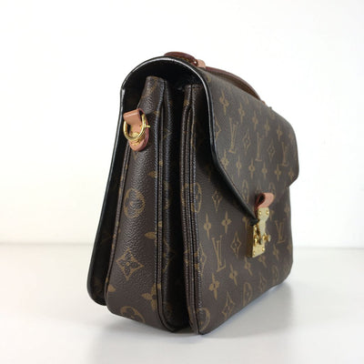 Louis Vuitton Pochette Metis