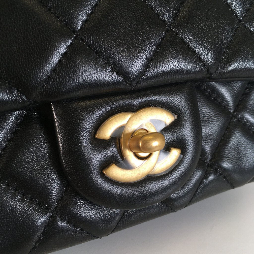 Chanel Pearl Crush Mini Square