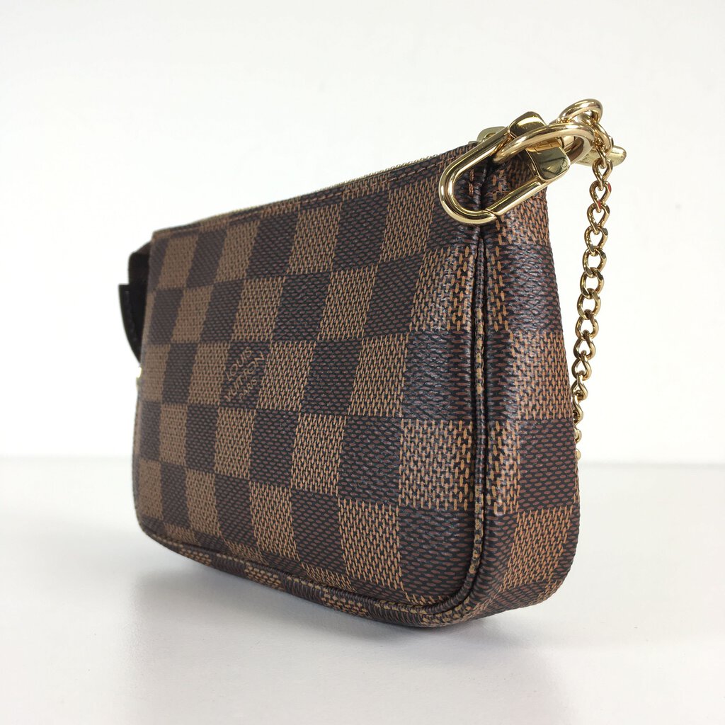 Louis Vuitton Mini Pochette Accessories