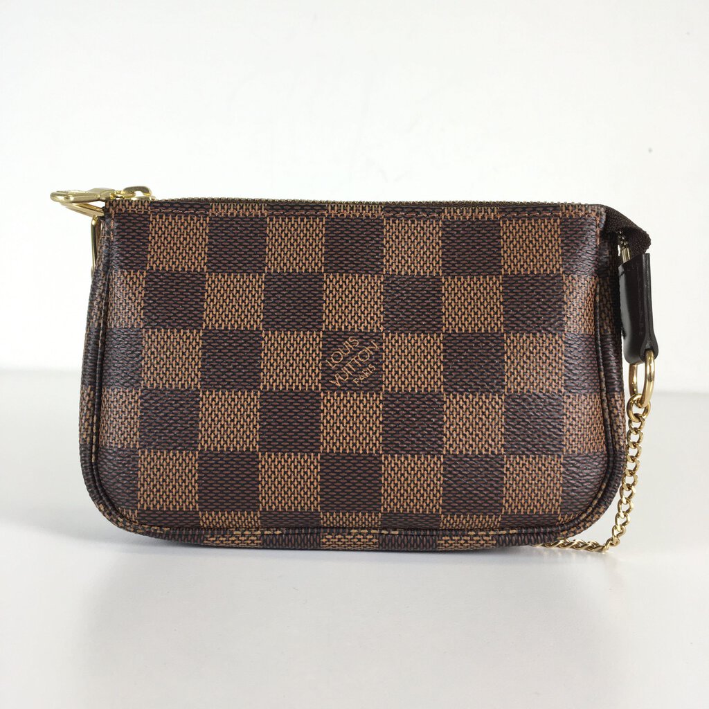 Louis Vuitton Mini Pochette Accessories