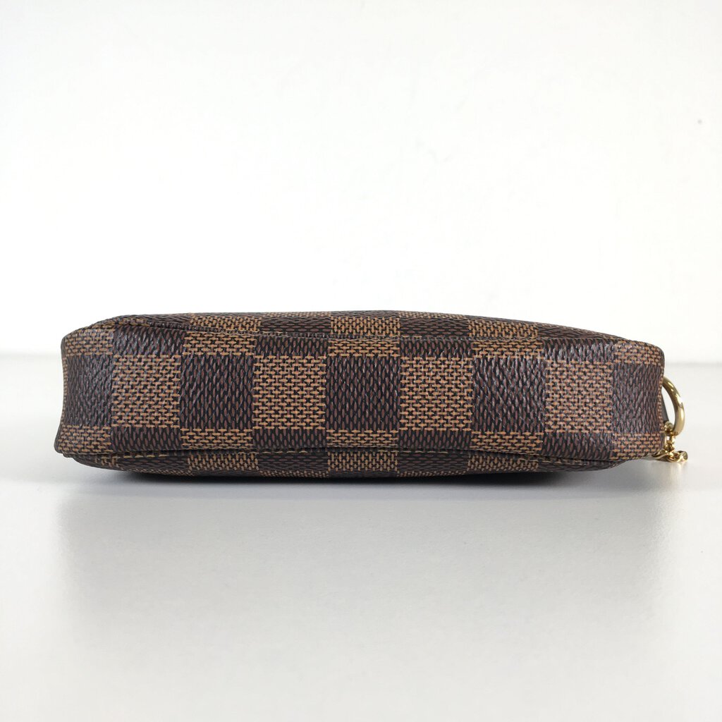 Louis Vuitton Mini Pochette Accessories