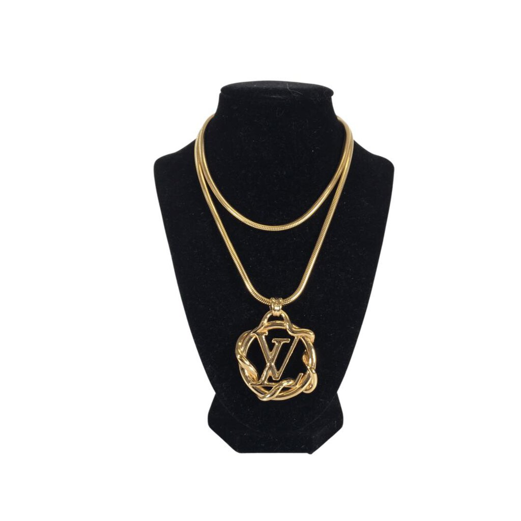 Louis Vuitton Garden Pendant